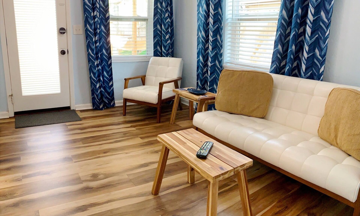 Treasure Island Cottage | Order up relaxation ACROSS The STREET FROM The BEACH :)