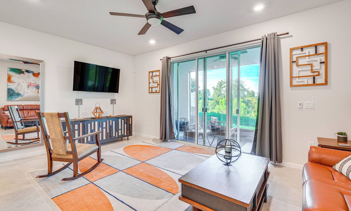 Wesley Chapel South House | Patio & Nature Views! Wesley Chapel End Unit