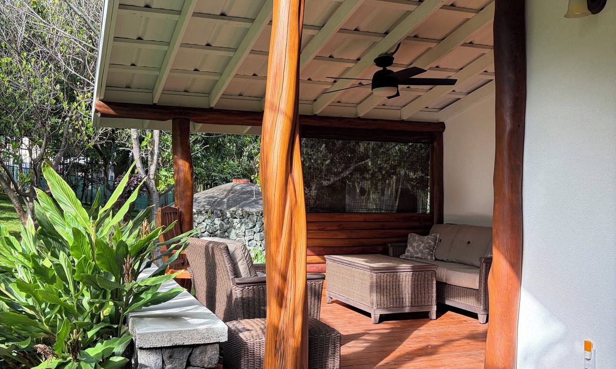 Discovery Harbour Cabin | Peaceful Mango Cabin in Tropical Orchard South Point
