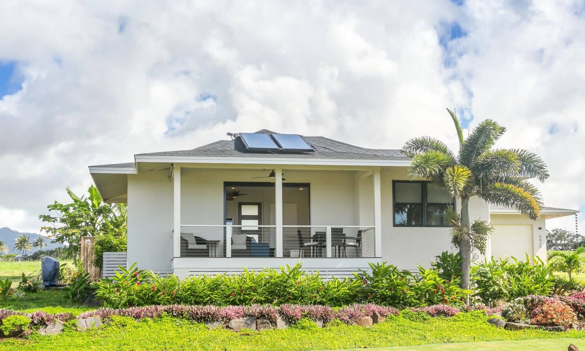 Poipu House | Poipu Tropical Retreat with A/C & Pool/Gym Access/JUNE SPECIAL