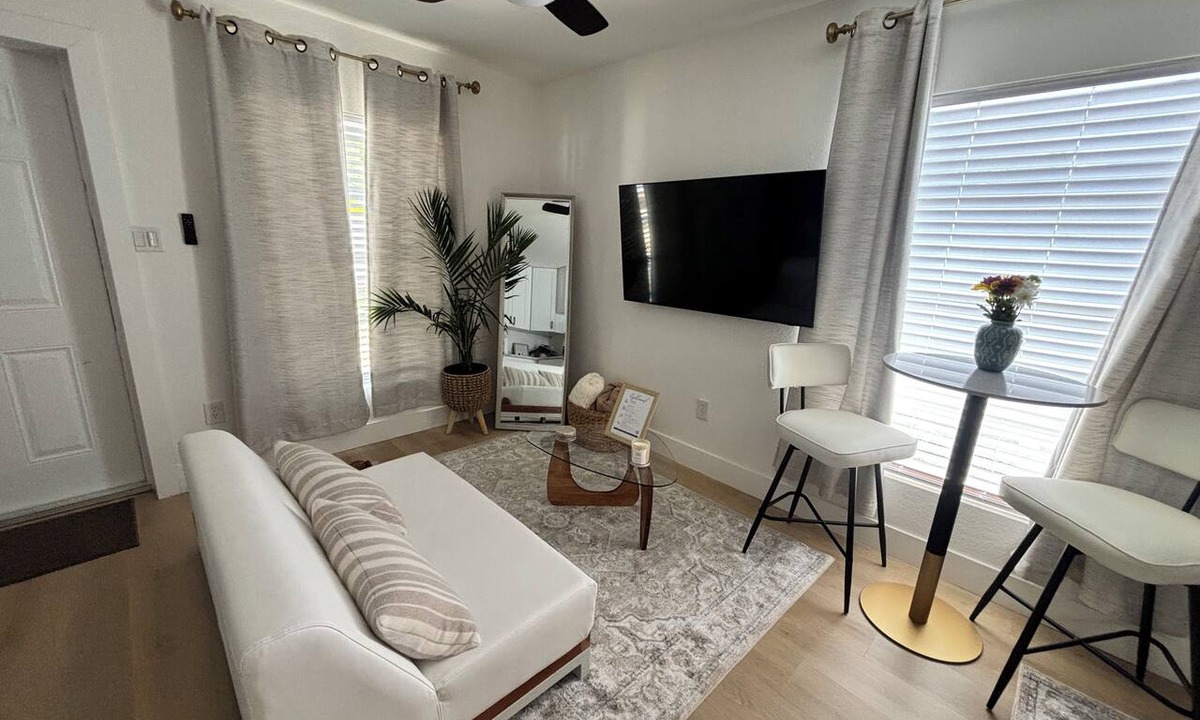 Sun Bay South Apartment | Private 1-bedroom studio in charming Tampa with AC
