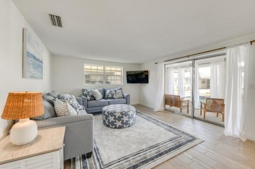 Siesta Key Villa | Private Beach Retreat on Siesta Key! Bright Villa