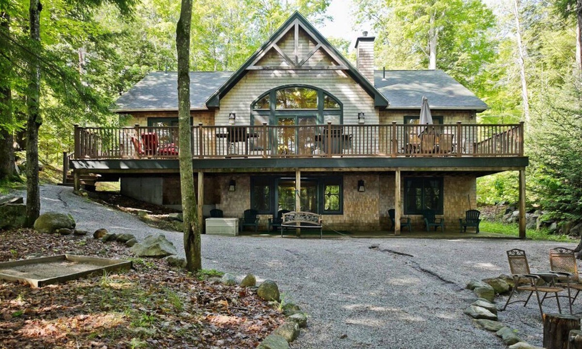Bridgton House | Private, spacious lakefront home: mooring & floating dock & walk to quaint town