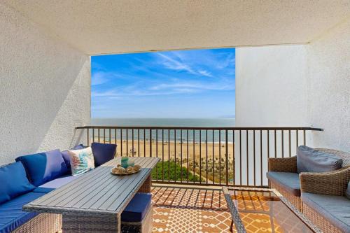 North Ocean City House | Pyramid 6K
