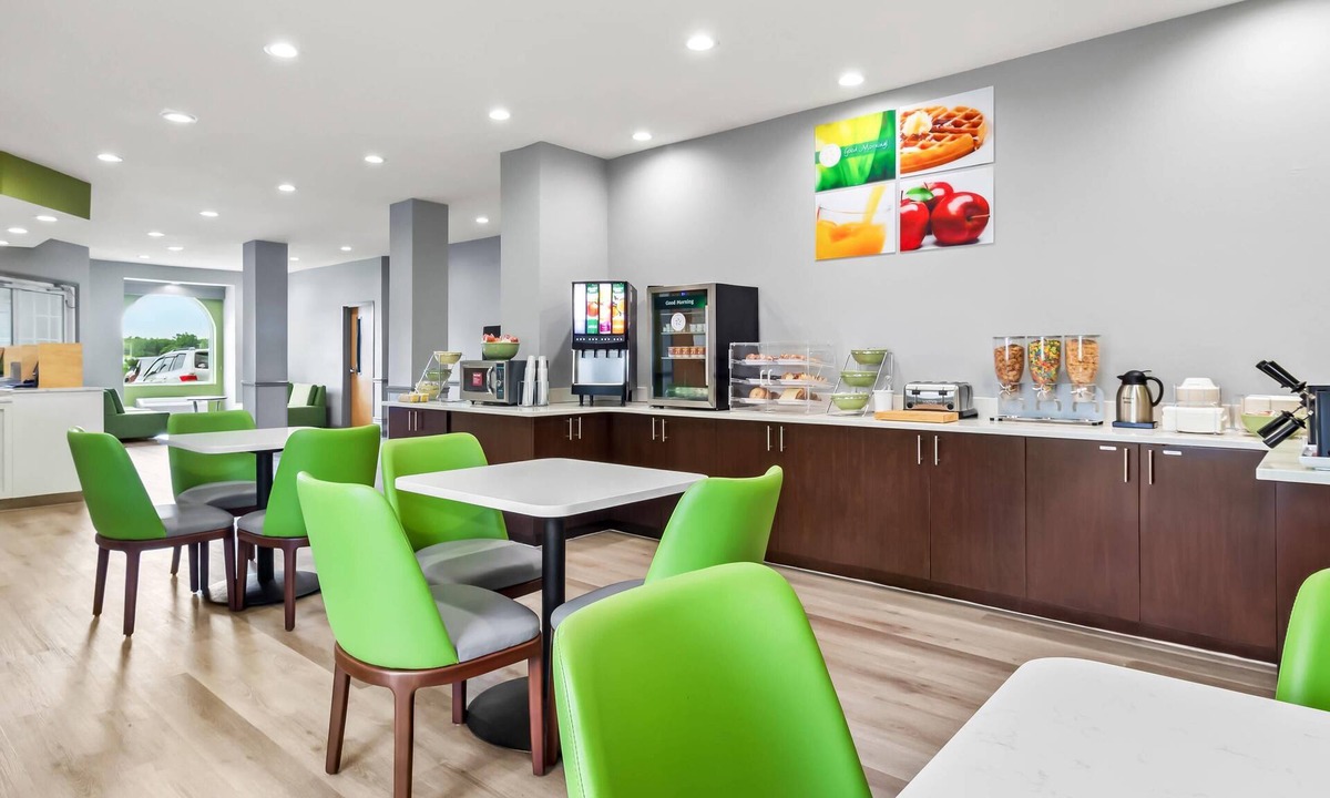 Shallotte Hotel | Quality Inn Shallotte near Ocean Isle Beach