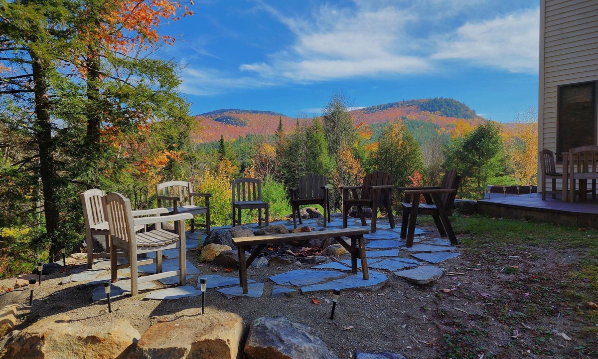 Olmstedville House | QUIET!-Central Adirondacks-60 Acre Hidden Gem, Near Schroon Lake, 15 min off I87