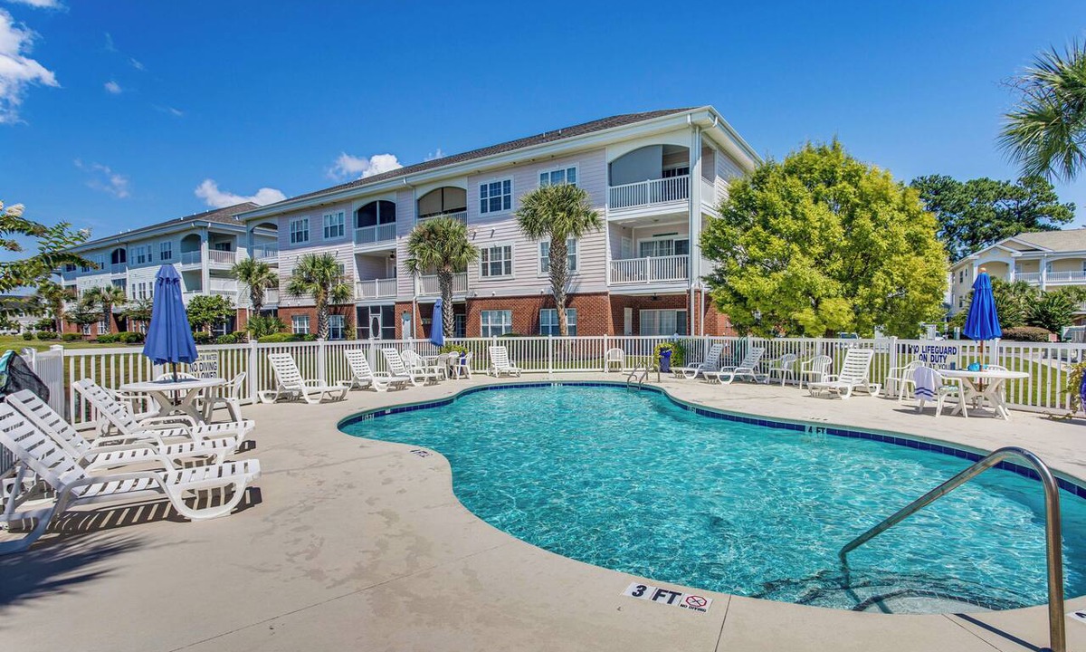 Little River Condo | Relaxing Condo w/Pool Near Beach & Casino