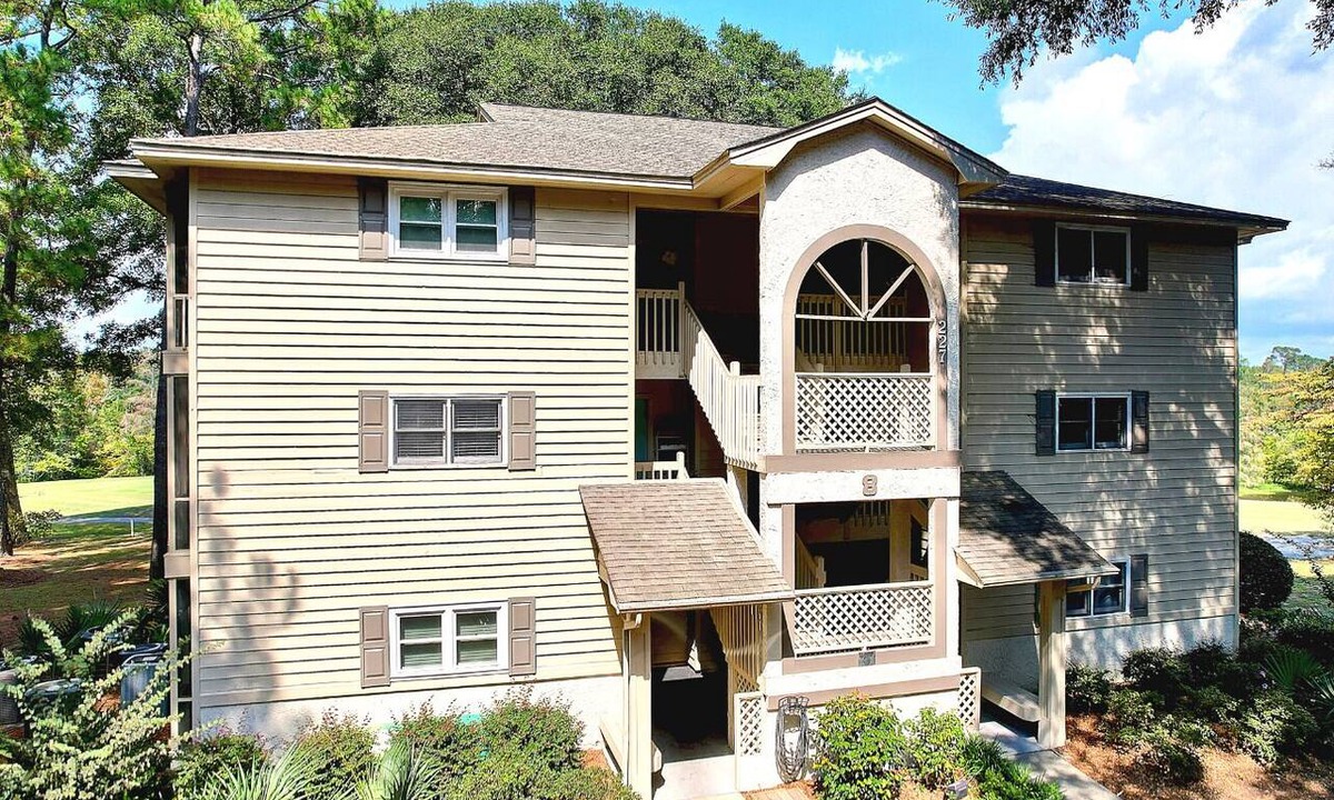 Sea Trail Condo | River Creek at Sea Trail 2 Bedroom with Golf Course View Sunset Beach
