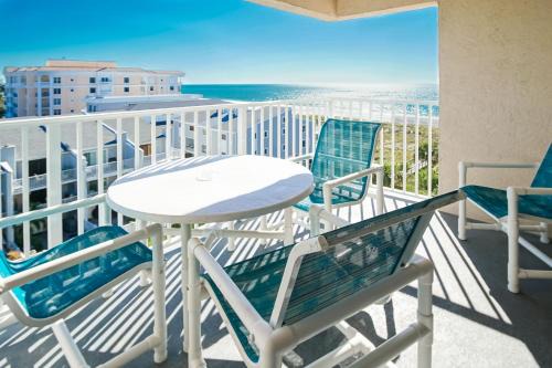 Treasure Island Hotel | Sand Pebble Resort