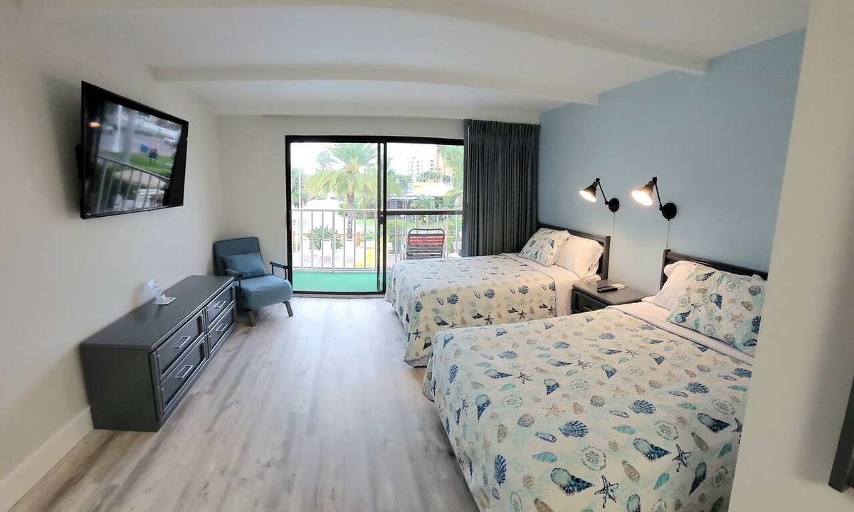 Treasure Island Hotel | Satellite Motel - Sea Haven 117