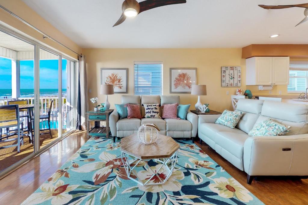 Indian Rocks Beach Hotel | Sea Isle Villas F