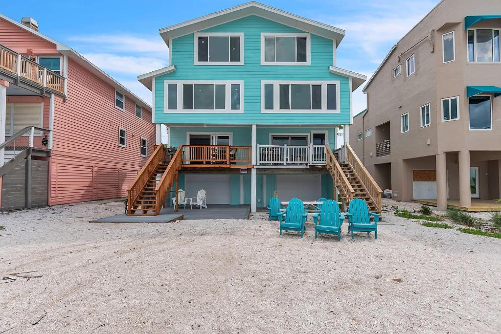 Sunset Beach House | Serenity By The Sea