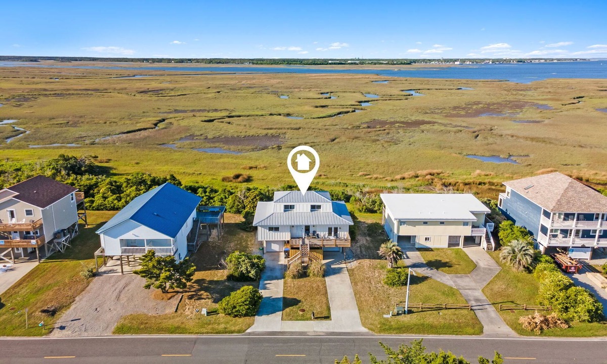 Caswell Beach House | Serenity Now: Spacious 4BR Beach House in Caswell Beach, Oak Island