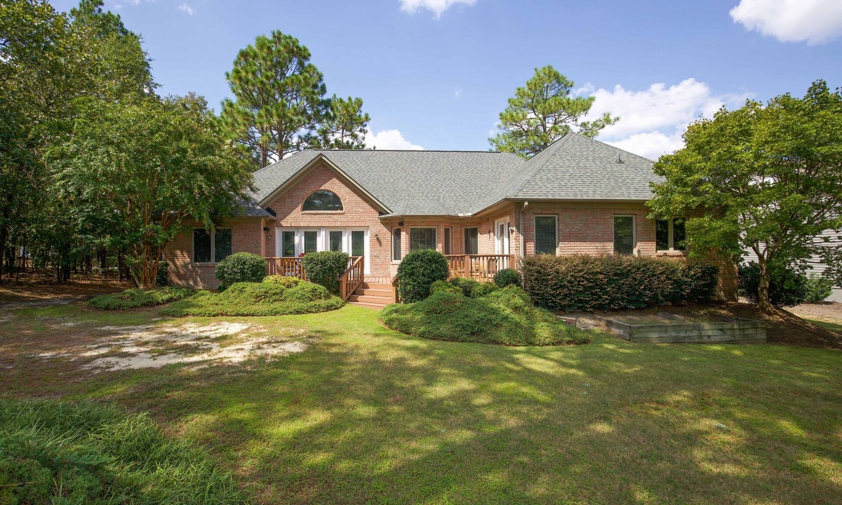 Pinehurst House | Serenity on 6: 3 BR, 2.5 BA House in Pinehurst, Sleeps 6