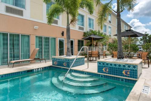 Port Charlotte Hotel | Sleep Inn & Suites Port Charlotte-Punta Gorda