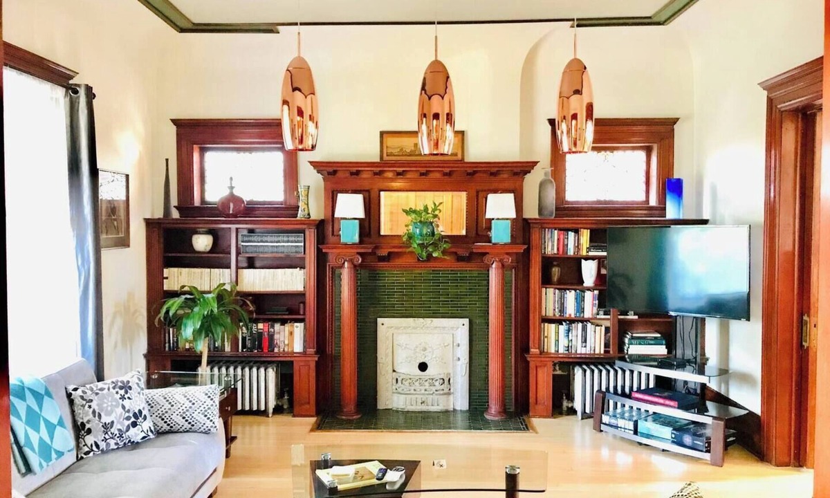 Congress Park Apartment | Spacious 3-bedroom apartment with WiFi, AC in charming Denver
