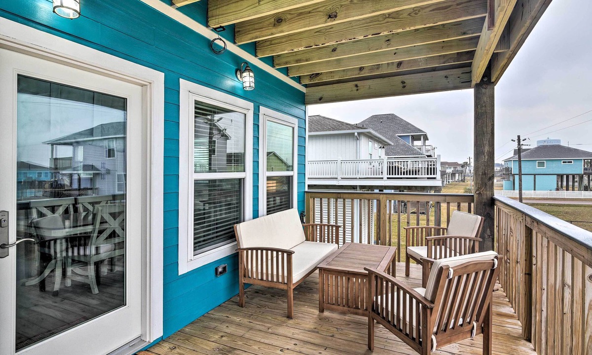 Terramar Beach House | Steps to Gulf: Galveston Gem w/Boat Launch Access