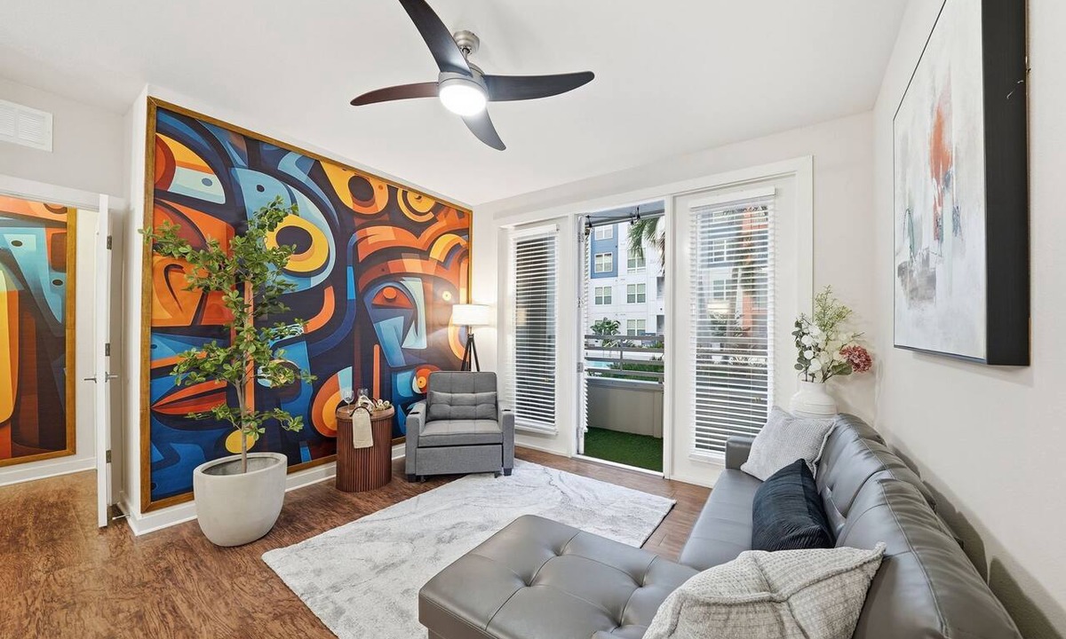 Courier City - Oscawana Apartment | Stylish 2BR w/Pool + Pet-Friendly | Unit #13