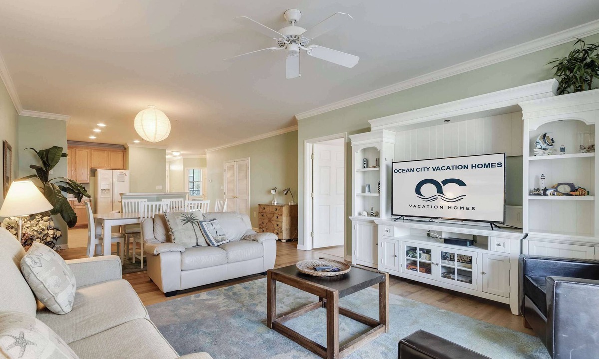 Sunset Island Condo | Sunset Island 2 Fountain Dr 2E