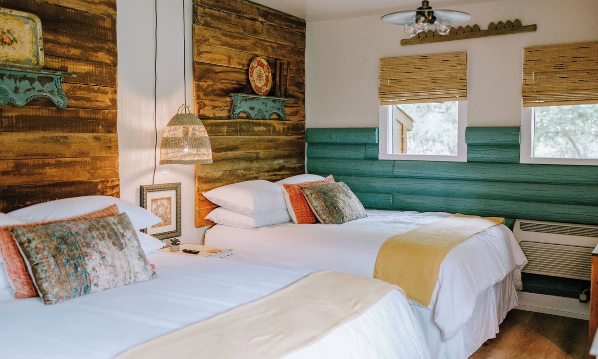 Wimberley Cabin | Sunshine Suite — Cypress Creek Access + Fire Pit | On Wimberley Square