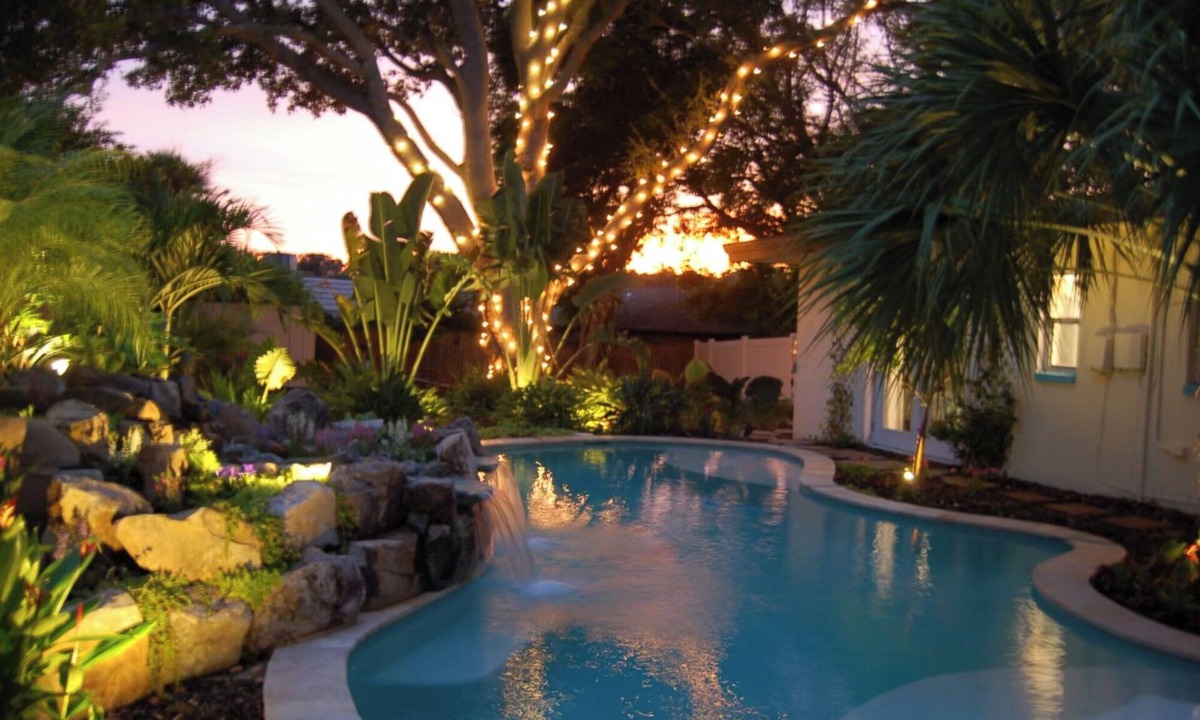 Anona House | Swim-out bedroom Amazing pool! The Peace Place