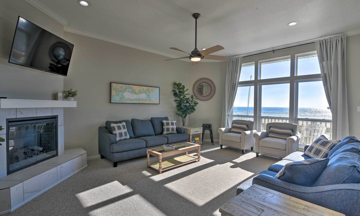 Terramar Beach House | Terramar Beach & Pool Access: West Galveston Home!