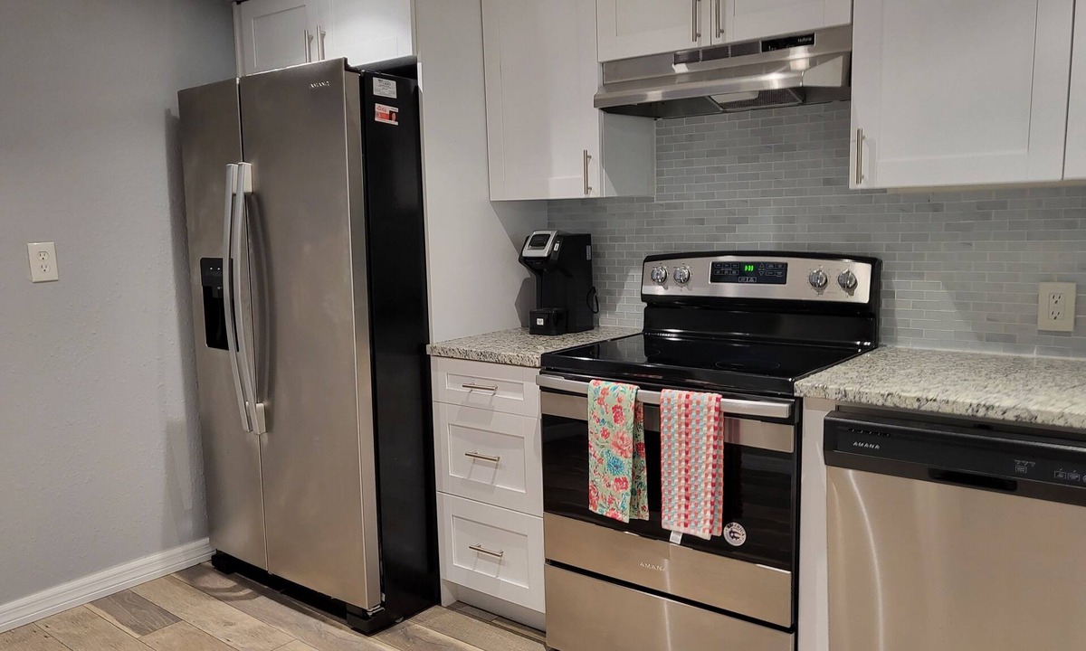 South Seminole Heights House | The Heights Haven- Perfect Tampa Location