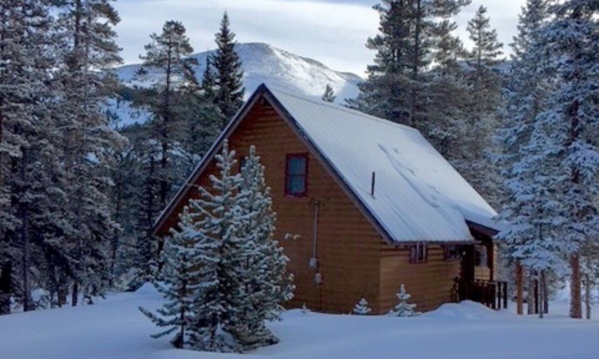 Breckenridge Cabin | The perfect cabin in the mountains, minutes to downtown Breckenridge
