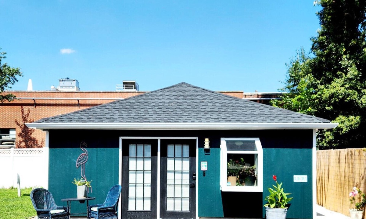 Milford House | Themed Bungalow near Beaches, DE turf, Downtown, State Parks, Bayhealth