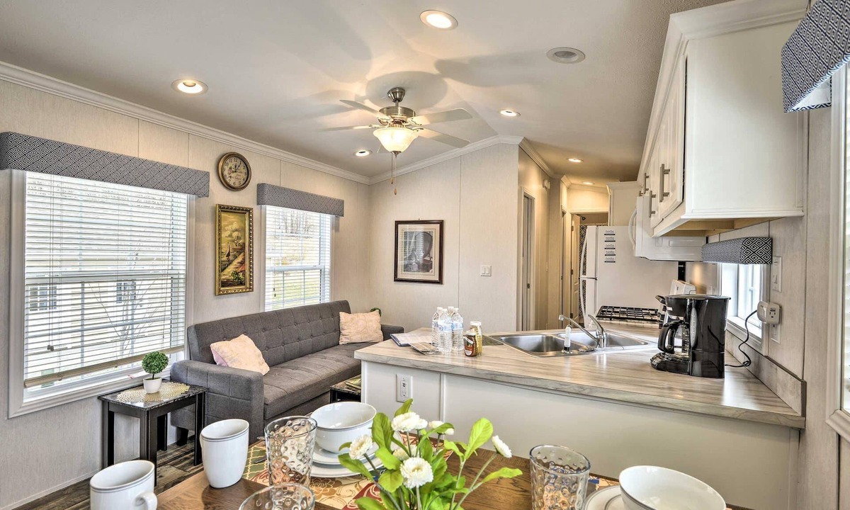 Pleasant Mount Villa | Twin Cottage Retreat · Poconos Luxury Stay