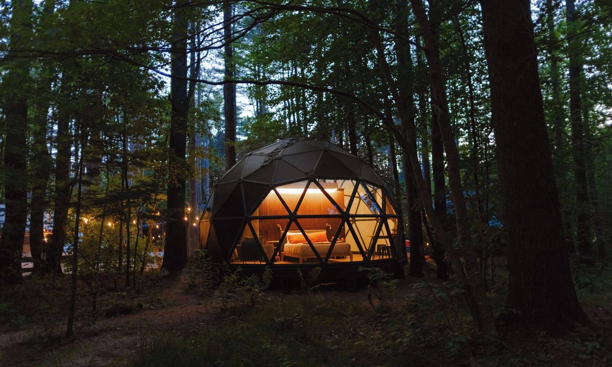 Freeport Cabin | Unique dome w/huge window to the woods - 06
