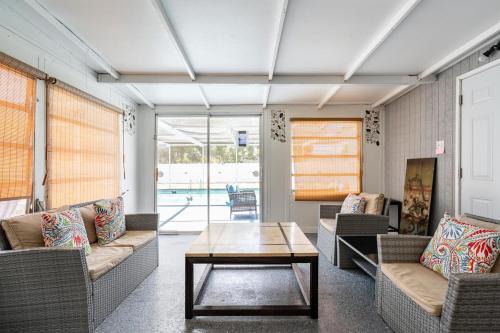 South Bradenton House | Vacation House with Heated Pool in Bradenton!