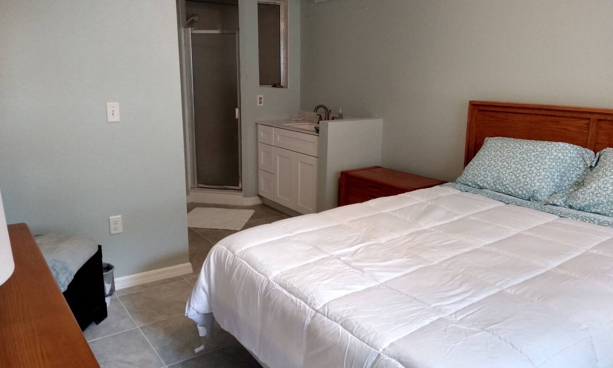 Villas Condo | VENETIAN PALMS 1ST. FLOOR 2BDRM/2 BATH