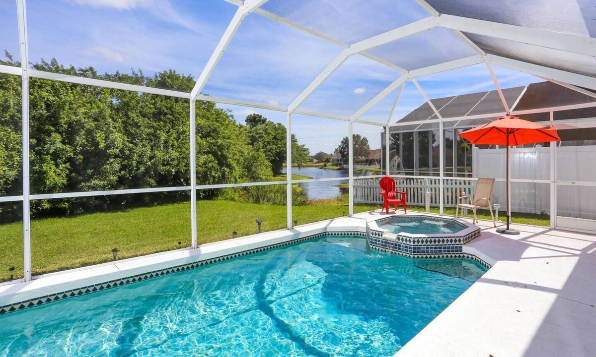 Sabal Harbour Villa | Villa Coquina - Lakeview Villa with Pool by The Bay & Key Collection