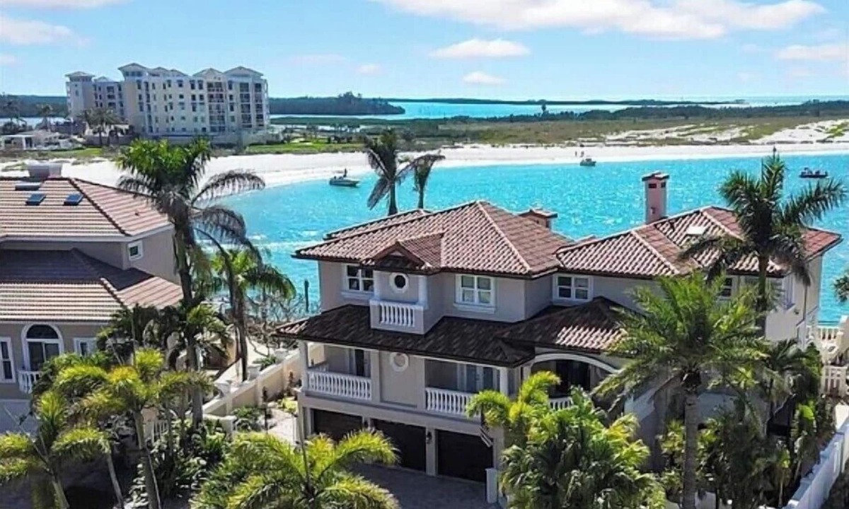 Tierra Verde House | Waterfront Oasis. Sunsets Nightly. Great for couples or family retreat.Pool/spa