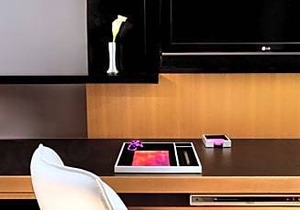 4-Star Hotel ∙ W Boston