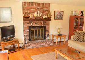 5 Bedroom by the Beach!