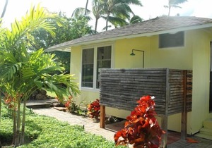 Happy House on Exquisite Kailua Beachside Property!