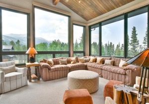 Lonestar Lodge: Sweeping Mountain Views, Hot Tub Patio