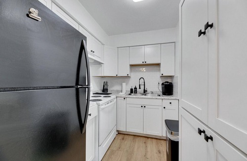 Sun Bay South Apartment | 1 Bed/1 Bath Condo Central Location for Tampa & St. Pete