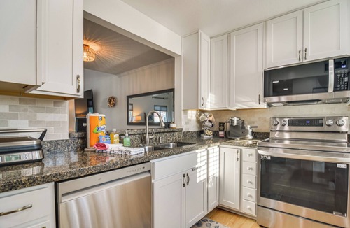 Sunset Beach House | 1 Block to Sunset Beach: Dog-Friendly Family Home