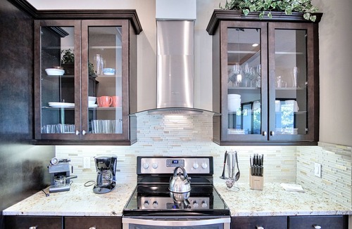 Yacht Club House | 10/10 Villa Americana - Beach, Boating, Heated Pool and Spa - Yacht Club
