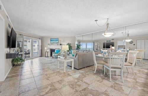 Indian Shores House | 1412 Beach Cottages