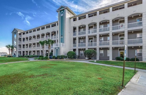 Carolina Yacht Landing Condo | 1st Floor 3BR Condo Just Minutes from Beach