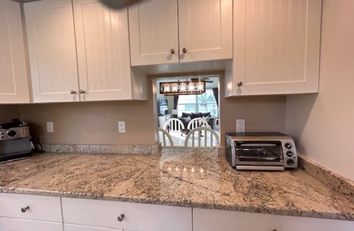 Longboat Key Condo | 2 Bd/2 Bath Condo on Sarasota Bay Across from Gulf of Mexico