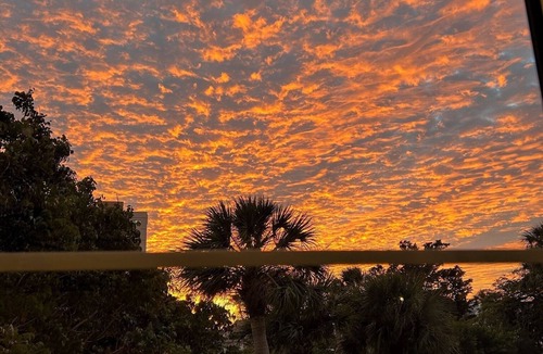 Longboat Key Condo | 2 Bd/2 Bath Condo on Sarasota Bay Across from Gulf of Mexico