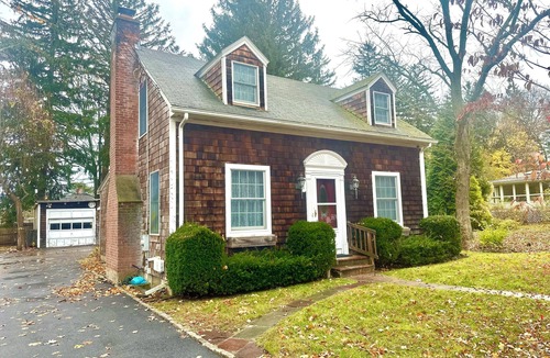 Potowomut House | 2-bedroom house near E. Greenwich, Beach walks & park trails