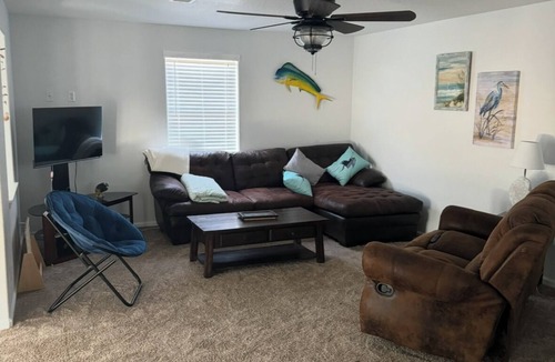 Surfside Beach House | 2-bedroom house in peaceful Surfside Beach and beautiful view of the gulf