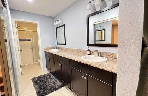 Landmark Estates Villa | 2 Bedroom Villa with Hot Tub and Heated Pool