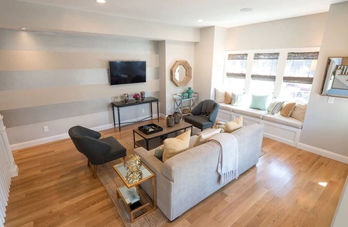 Fifth Ward Condo | 2 Decks for Entertaining, Walk To Town and Harbor